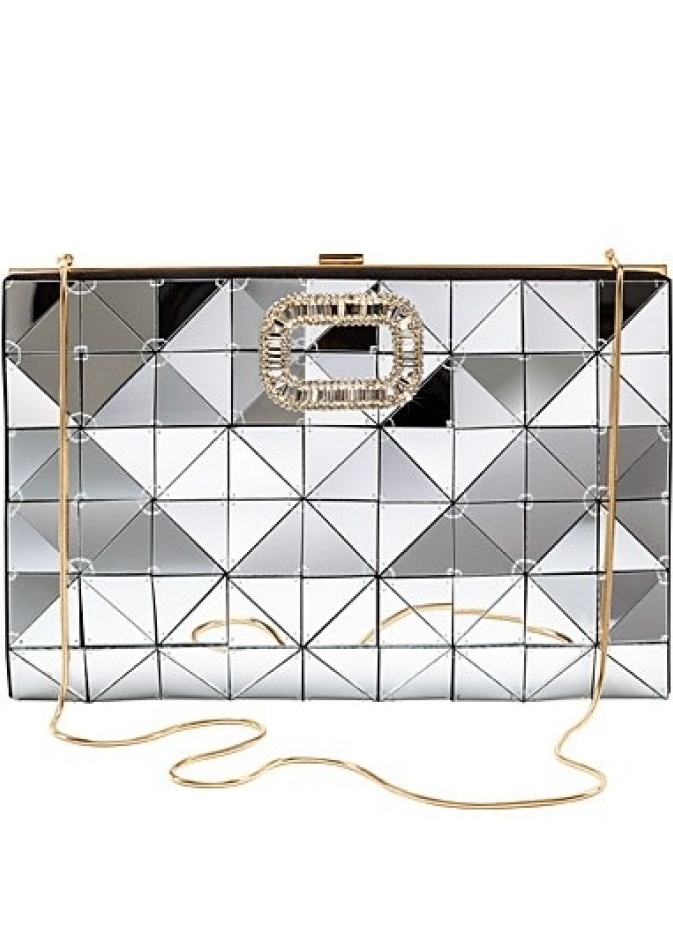Roger Vivier كلاتش عصري من مجموعة ربيع 2013