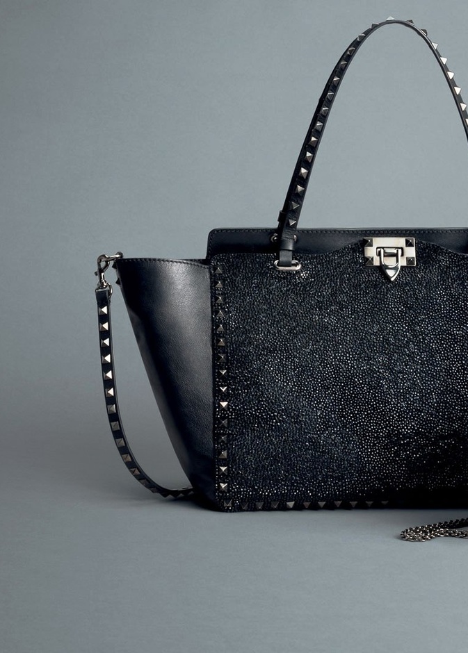 أحذية Valentino
