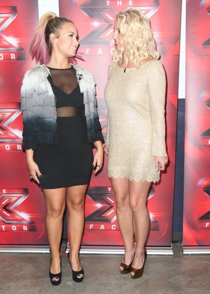 ديمي لافاتو و بريتني سبيرز في X Factor