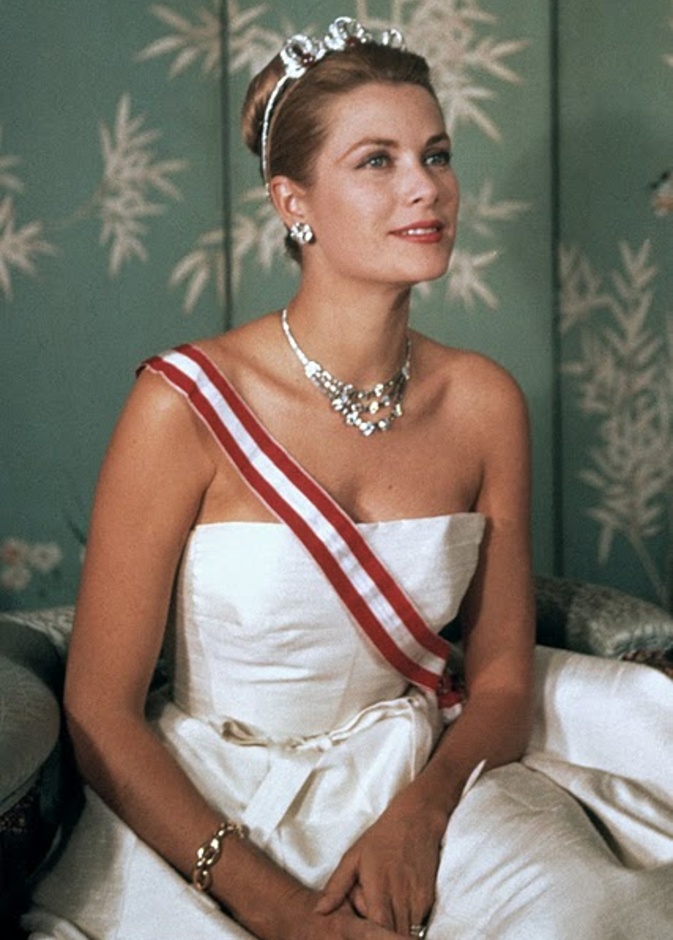 مجوهرات أميرة موناكو الراحلة