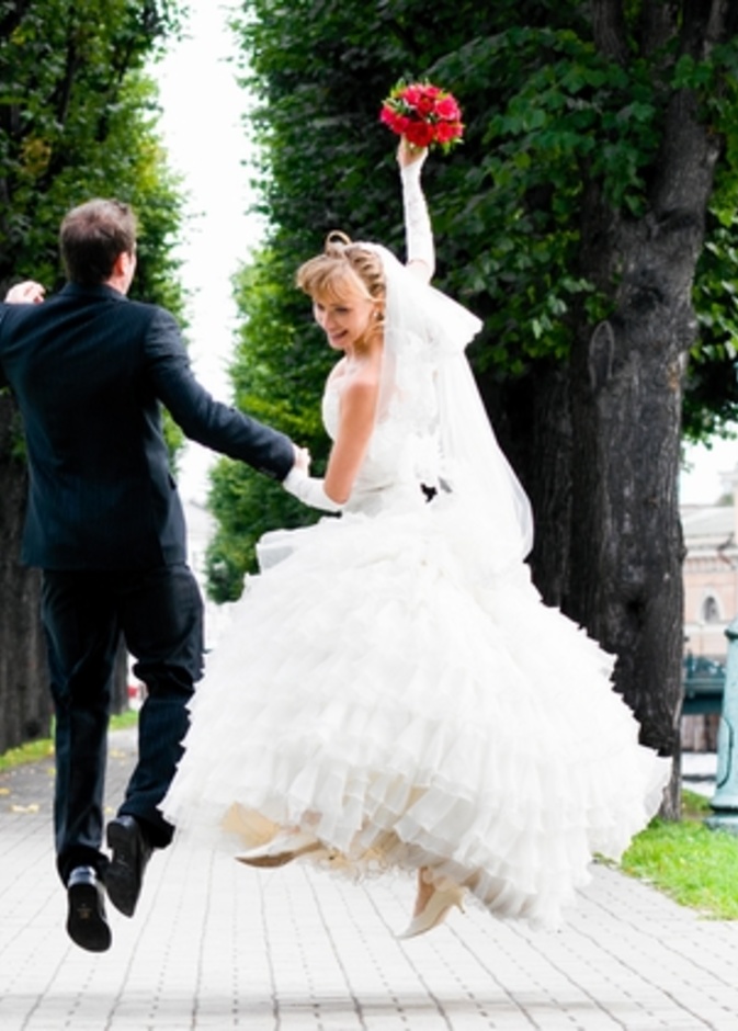 هل تقبلين أن يكون موعد زفافك  صباحاً ؟