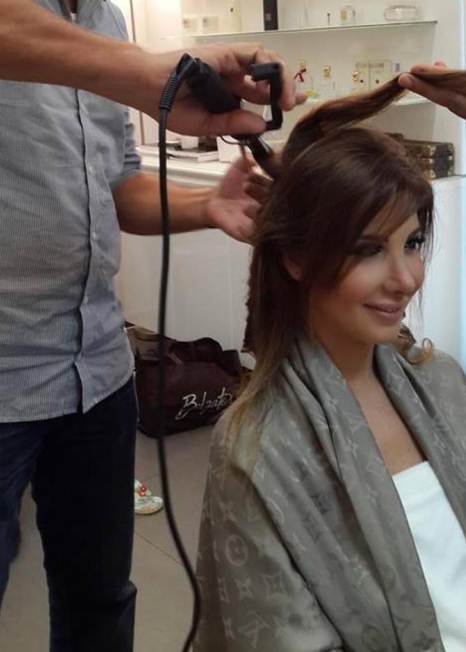 نانسي عجرم تستعد لإطلالتها ليلة الأحد في حفل جوائز  الموركس دور  في بيروت