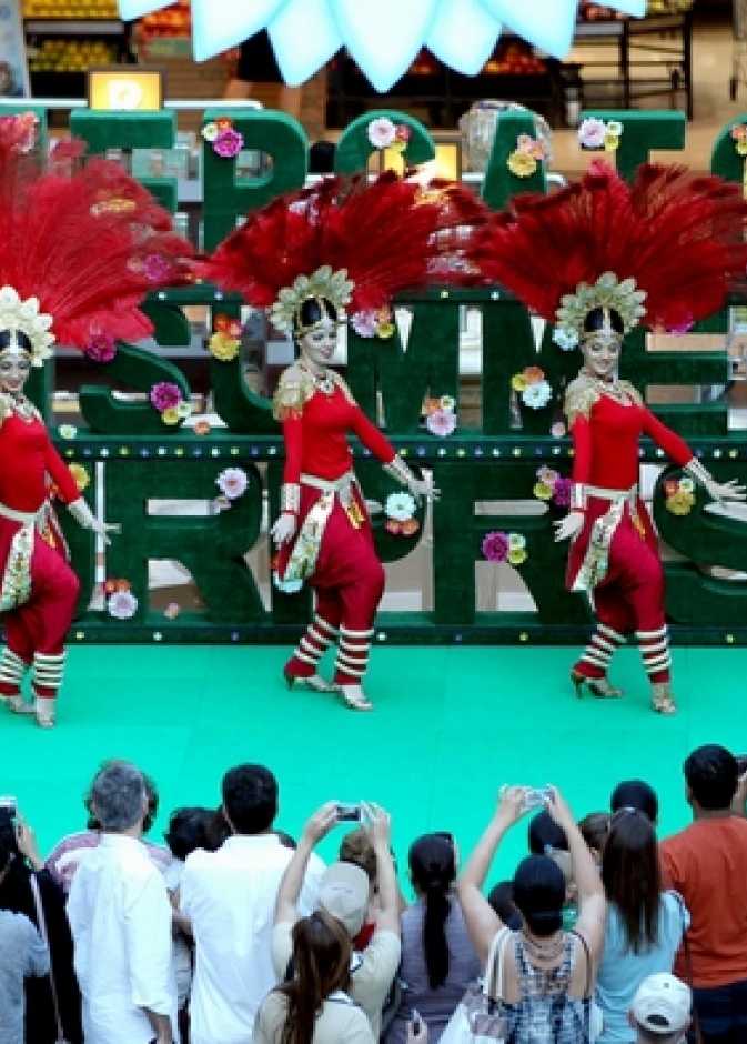  مفاجآت الصيف  تحوّل دبي إلى واحة احتفالات