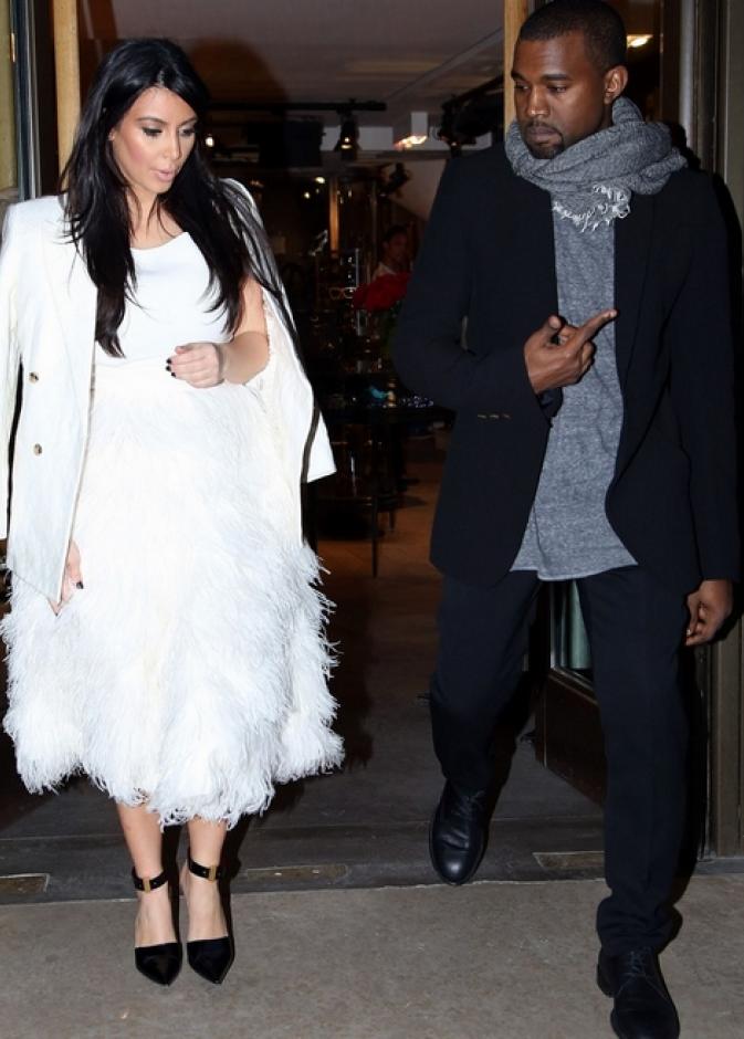 باريس تحتضن زفاف كيم كارداشيان في سبتمبر المقبل