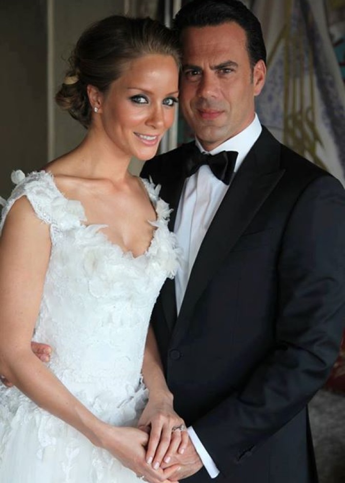 زواج النجمة التركية بادة إيشيل