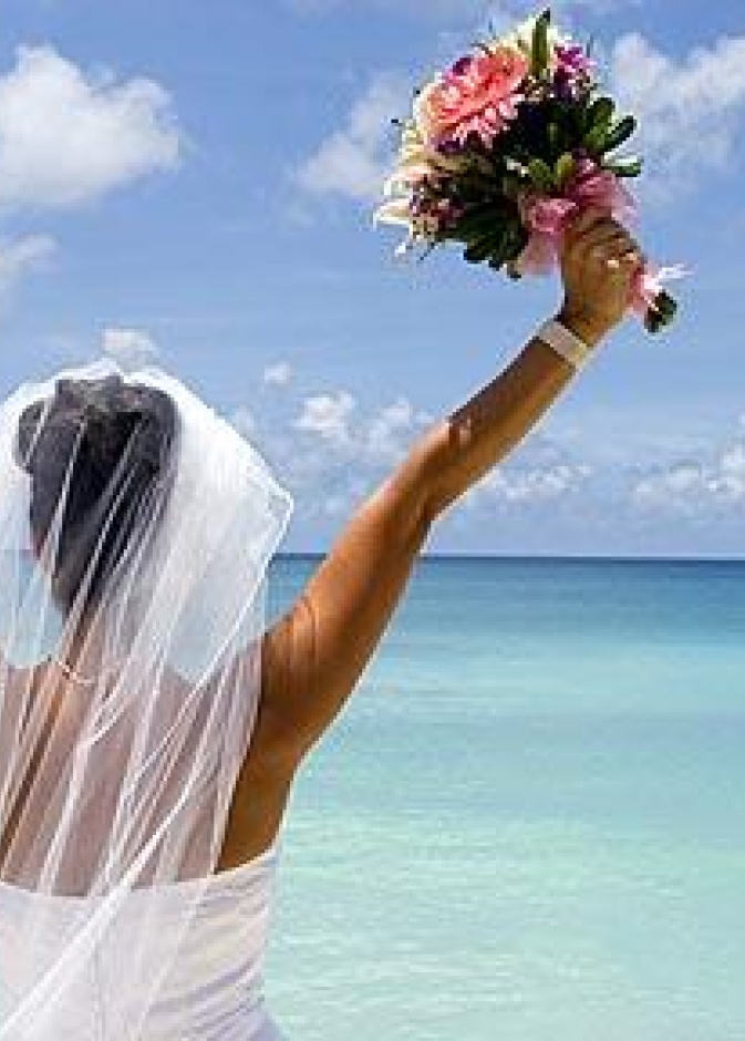 تايوانية تتزوج نفسها وتقيم زفافاً