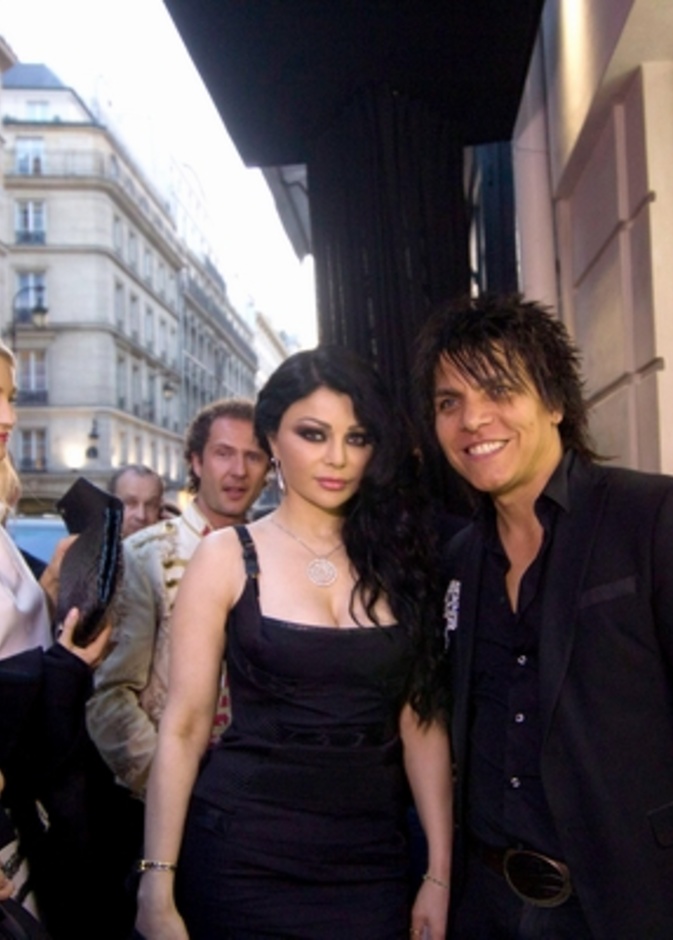 أثناء الإفتتاح