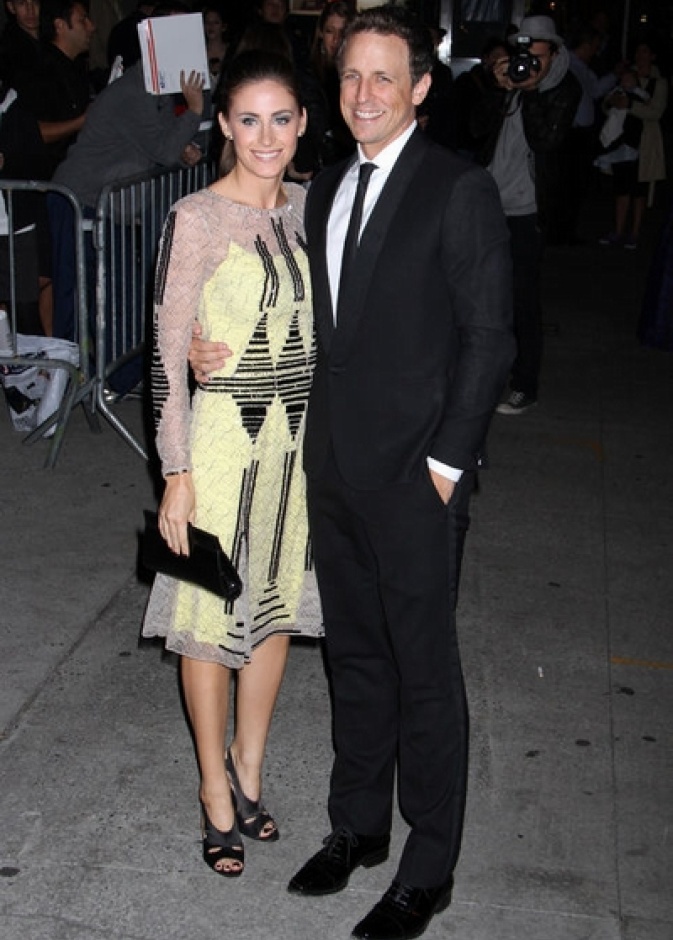 خطوبة سيث مايرز وإليكسي آش