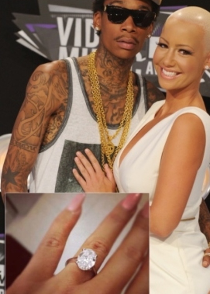 زواج ويز خليفة من آمبر روز