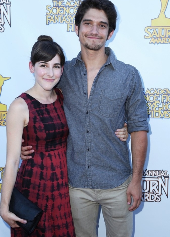 خطوبة تايلر بوسي إلى سينا جورليك