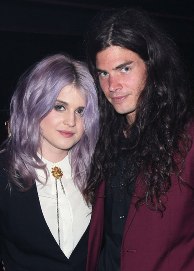 خطوبة كيلي أوزبورن وماثيو موتسارت