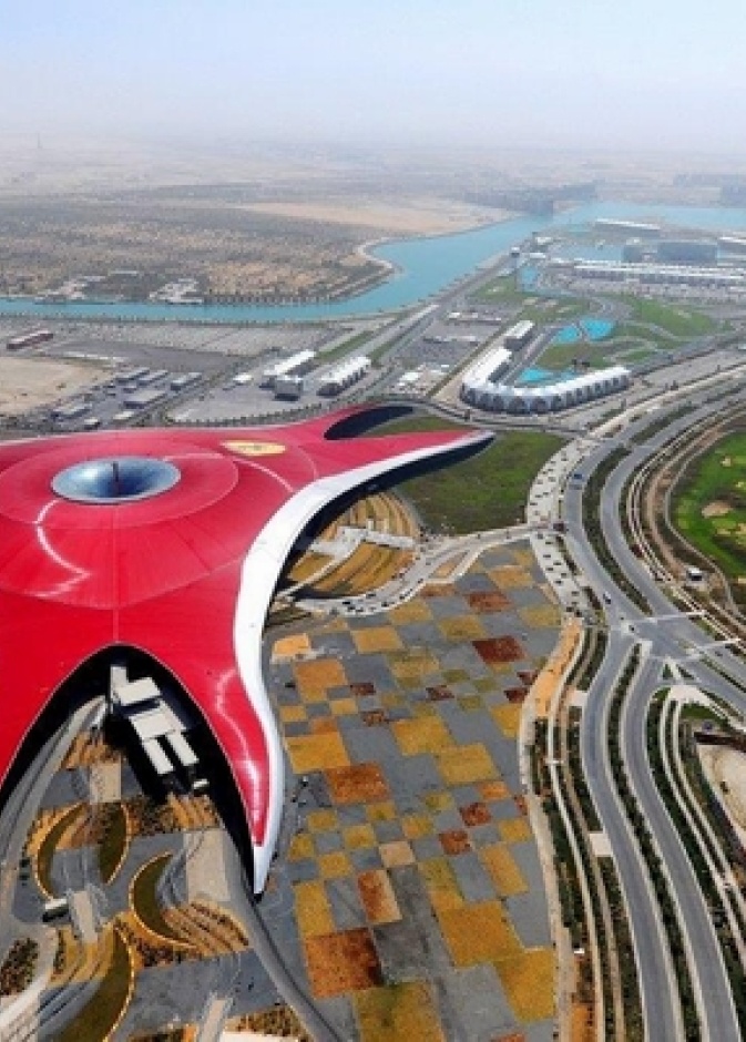 مدينة فيراري في أبوظبي تستعد للعيد  