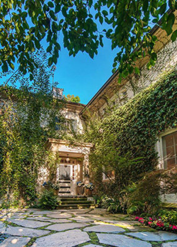 جيسيكا سيمبسون تخفض سعر منزلها