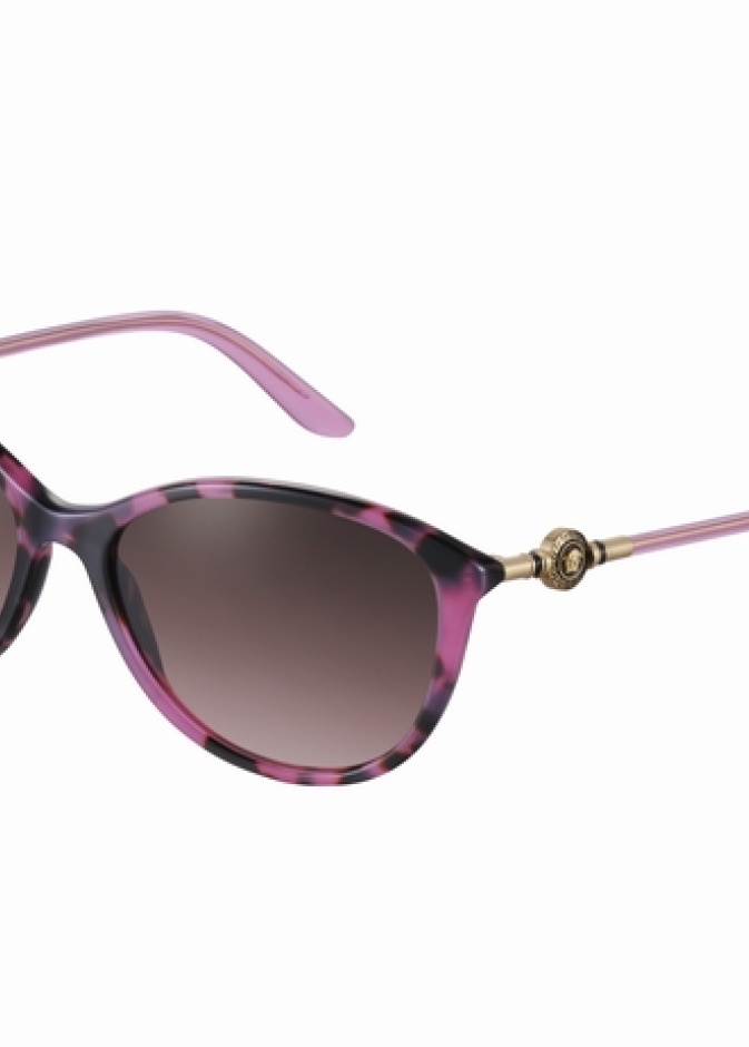 نظارات Versace الجديدة مثيرة وعصرية