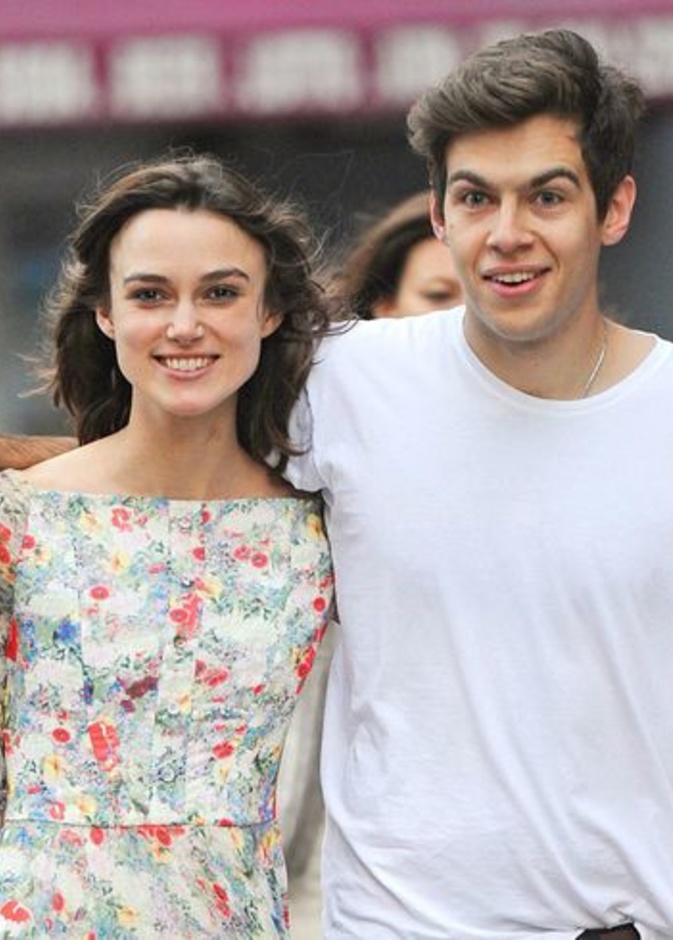 كيرا نايتلي، زوجها جيمس رايتون