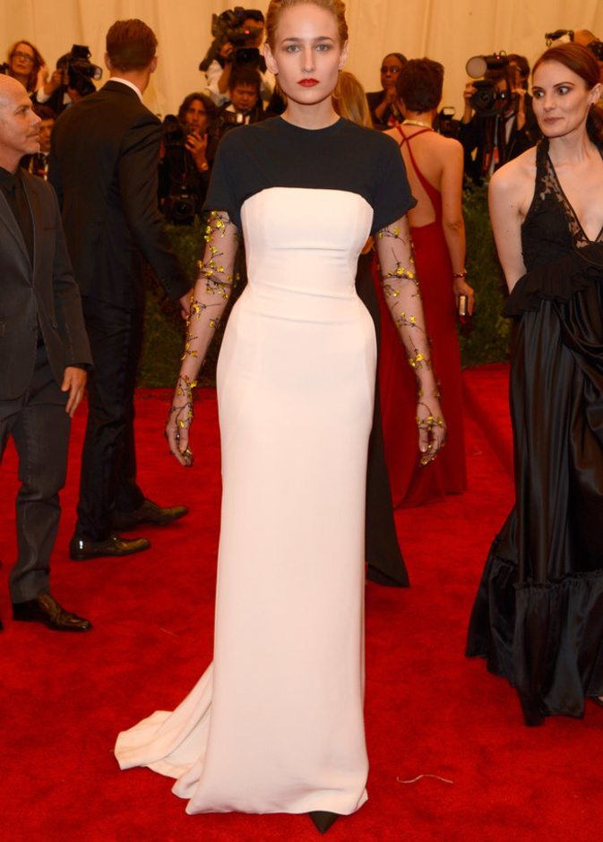 Leelee Sobieski in Dior