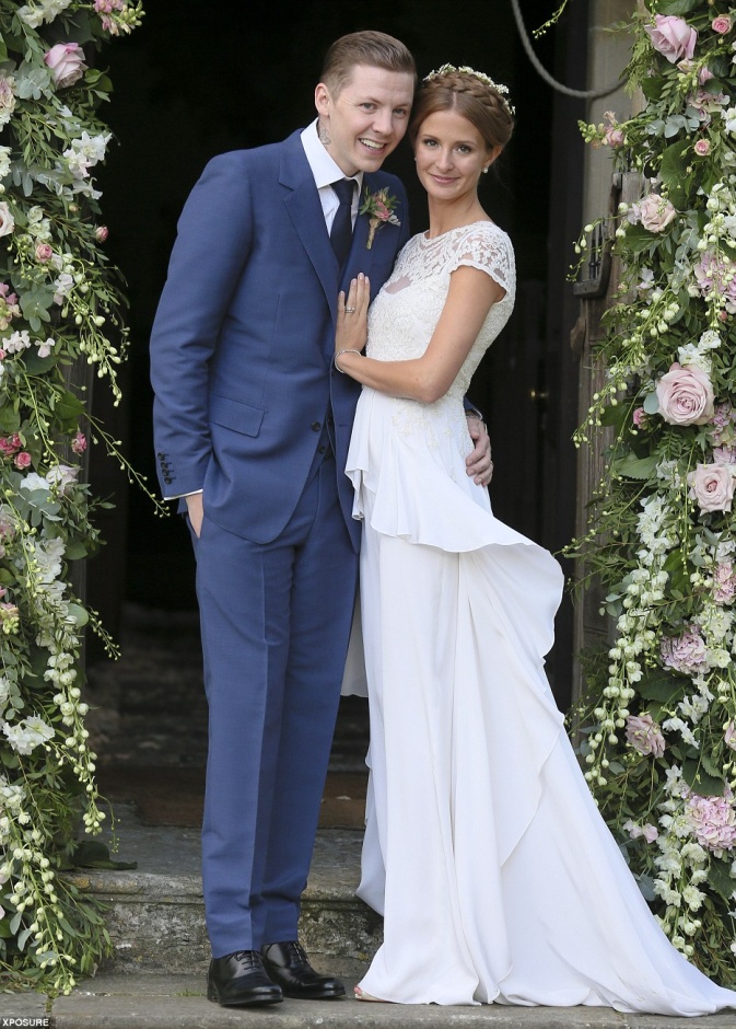 بروفيسور غرين يتزوج ميلي ماكينتوش