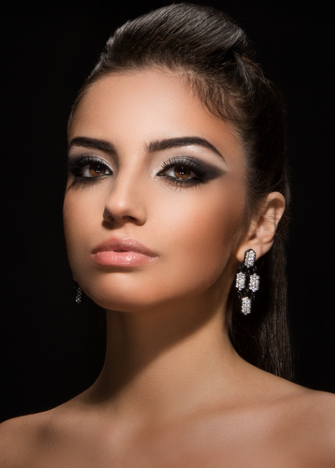 صاحبات البشرة السمراء يملكن جاذبية لا تقاوم