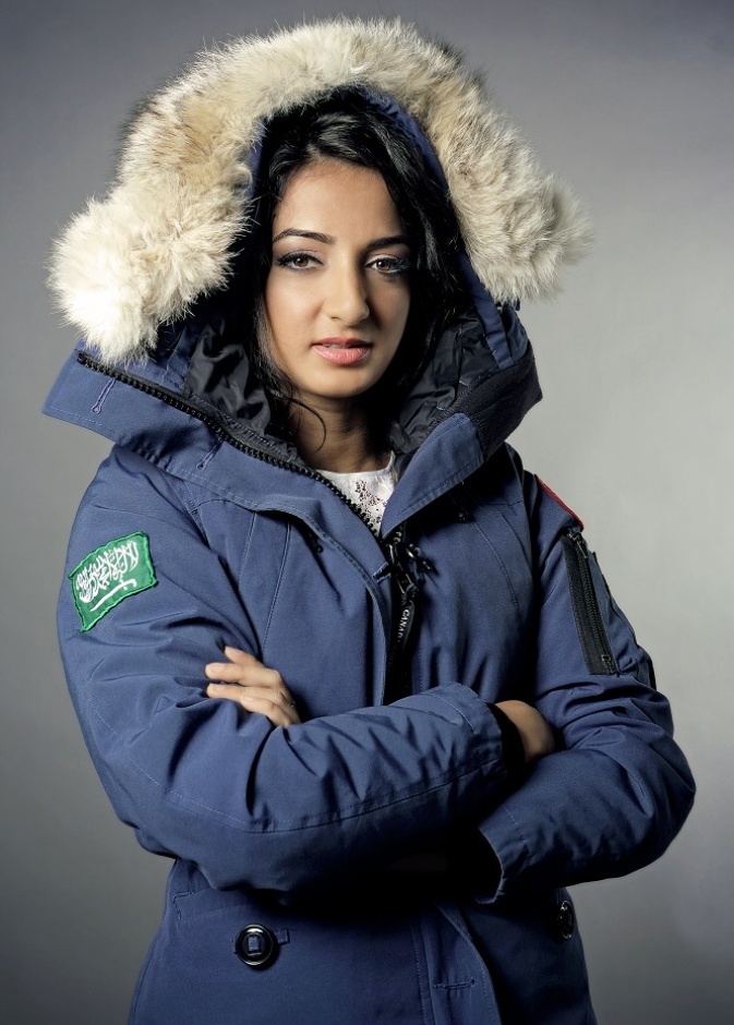 رها محرق .. خرجت من حدود مدينة جدة لتتسلق أعلى قمم جبلية في العالم.