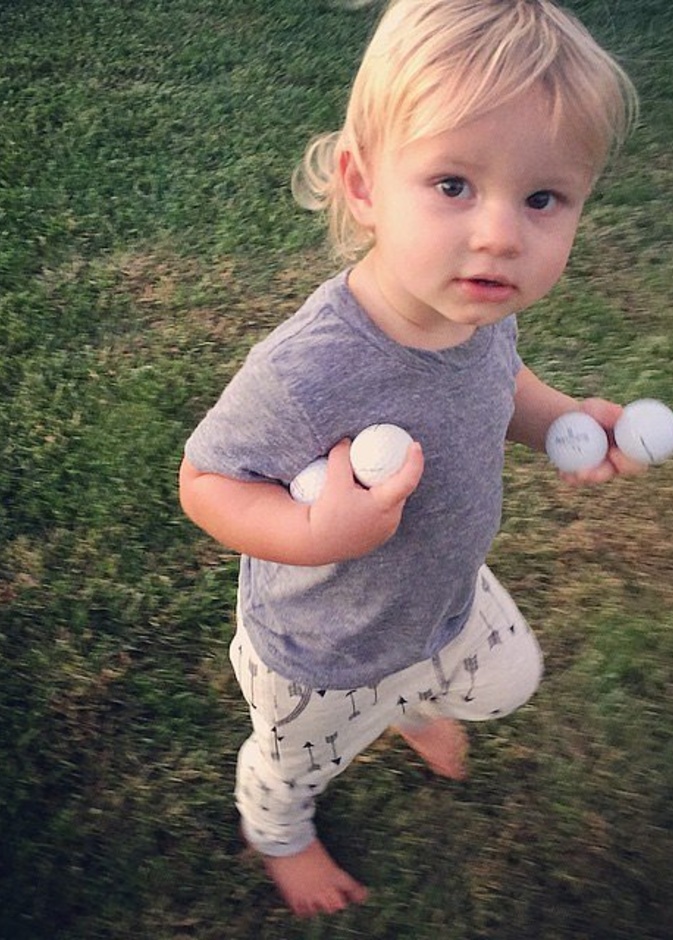 جيسيكا سيمبسون تشارك معجبيها بصور عائلية