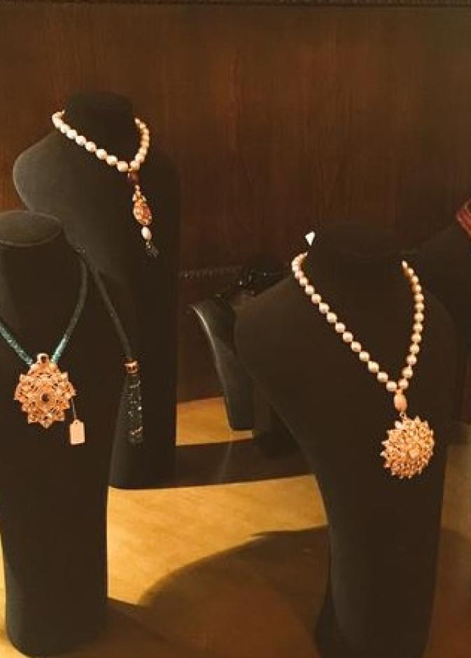 جمعية مودة تقيم مزاداً للمجوهرات في ليلتها الرمضانية