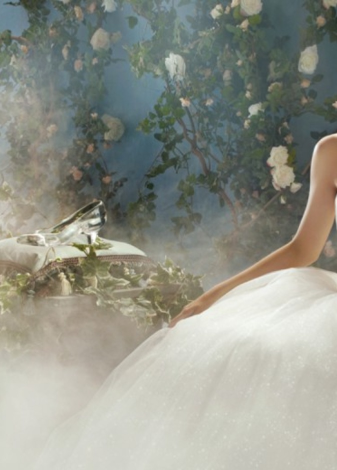  فستان الزفاف من وحي سندريلا (Cindirella) من ألفريدو أنجلا