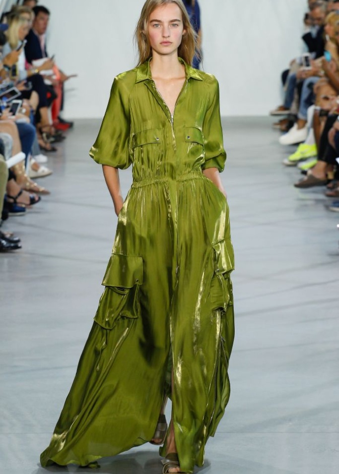 Lacoste ينقلنا إلى المستقبل مع مجموعة بالغة العصرية!