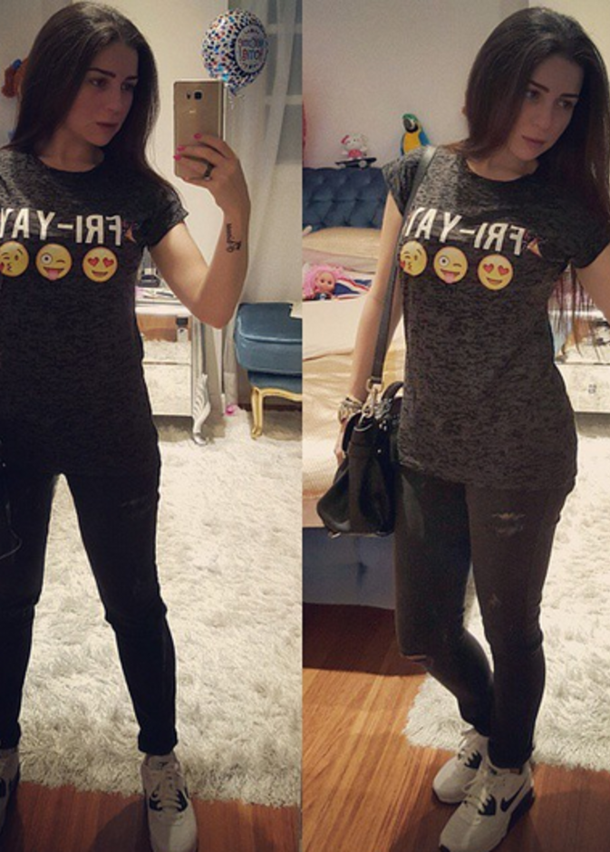 مي عز الدين واحدث صورة سلفي لها على الانستقرام