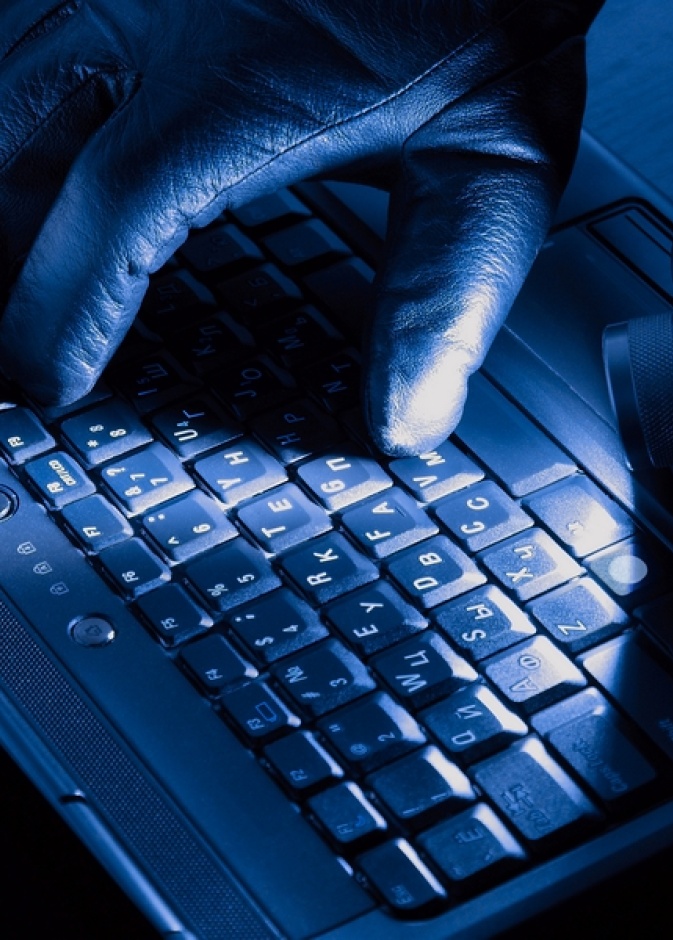 عقوبات بالسجن والجلد للمتهمين في القاضايا الالكترونية 