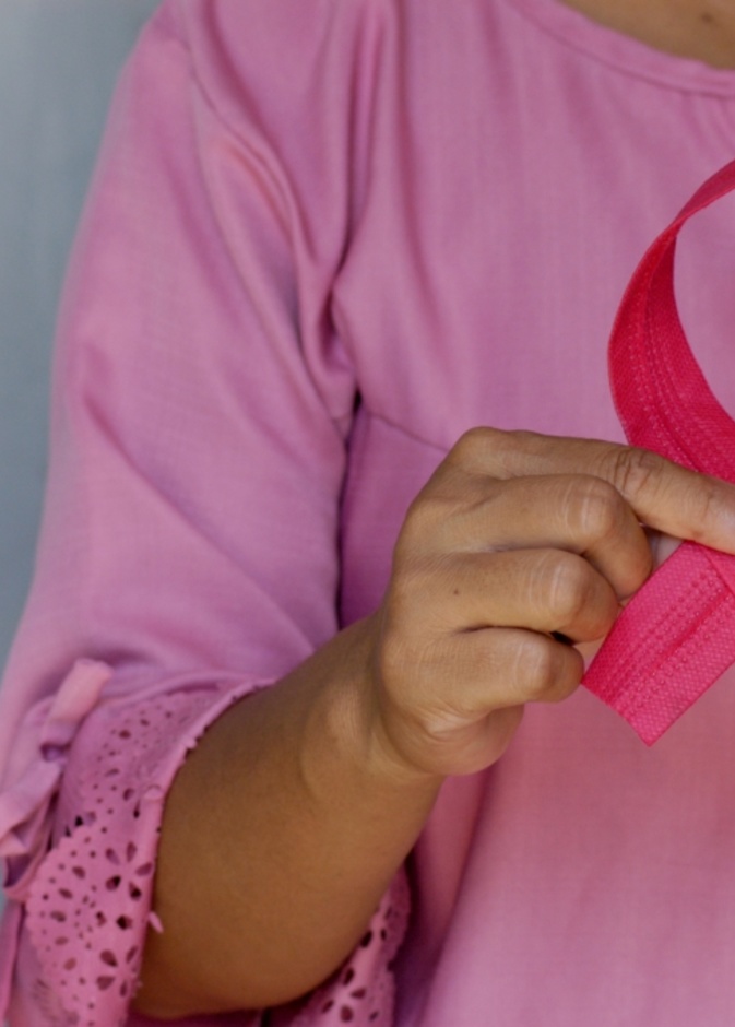 تمارين رياضية ويوغا وغيرها لتقوية أجسام الناجيات والوقاية من الإصابة بسرطان الثدي