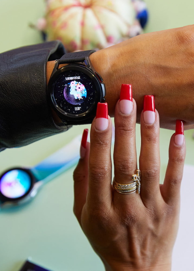 سامسونج تعلن عن أحزمة مصنوعة من قشر التفاح لساعة جالاكسي ووتش 4