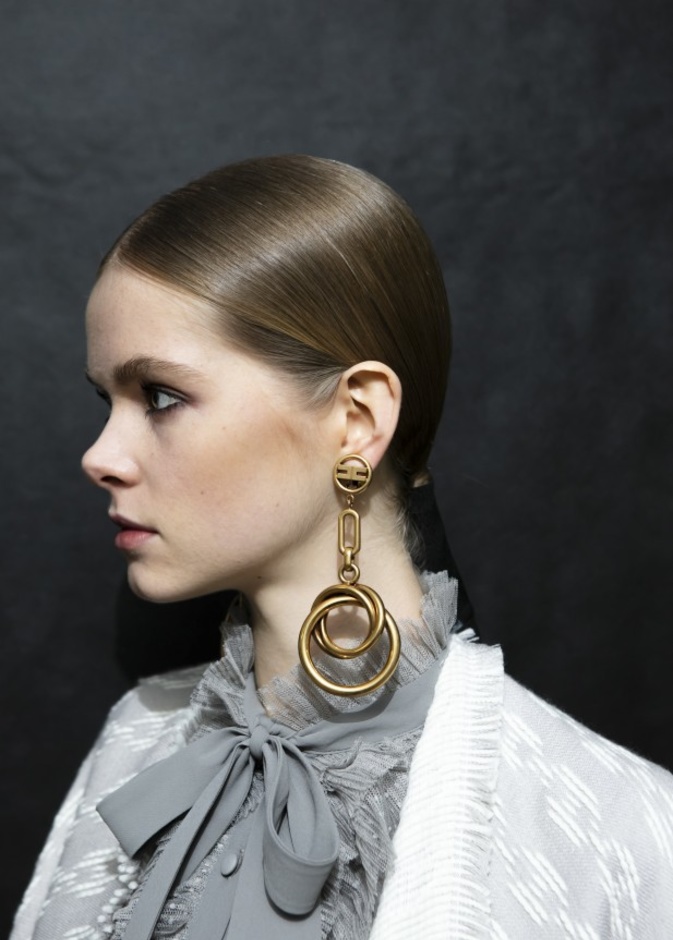 من عرض Elisabetta Franchi