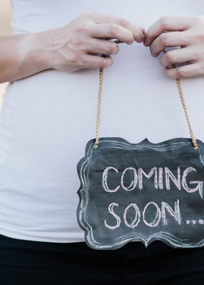 هل كثرة النوم في الشهر التاسع من علامات الولادة