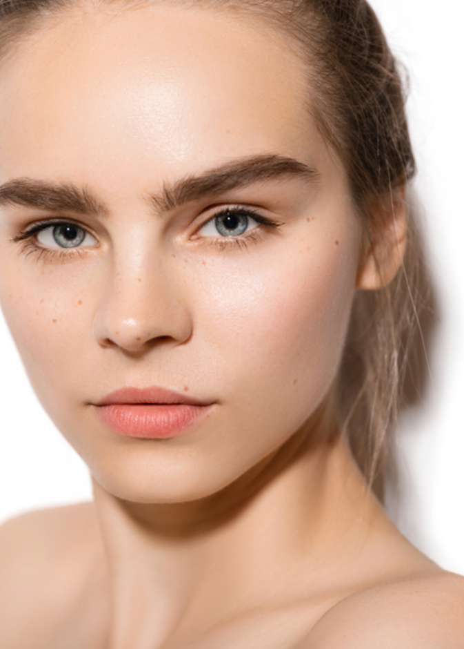 طريقة تكثيف الحواجب طبيعيا باستخدام قشور الليمون والالوفيرا