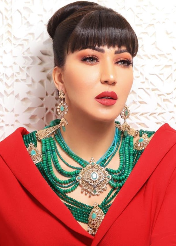 اسما لمنور تكشف عن اصابة ابنها بمرض التوحد وحصولها على الخلع من زوجها