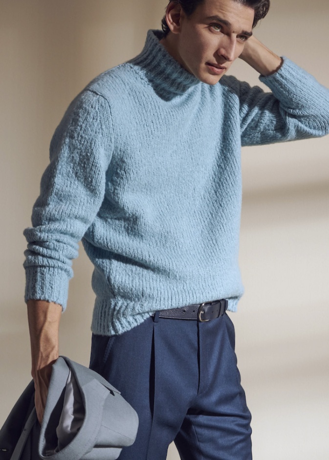 النقشات الجذابة بطابع بوهيمي وألوان راقية من تصميم Alanui