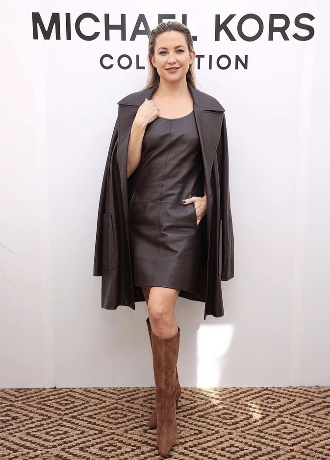 صور نجمات الصف الأول خلال عروض أزياء أسبوع الموضة في نيويورك