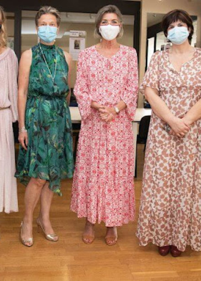 الأميرة كارولين تزور معرض مخصص للأزواج