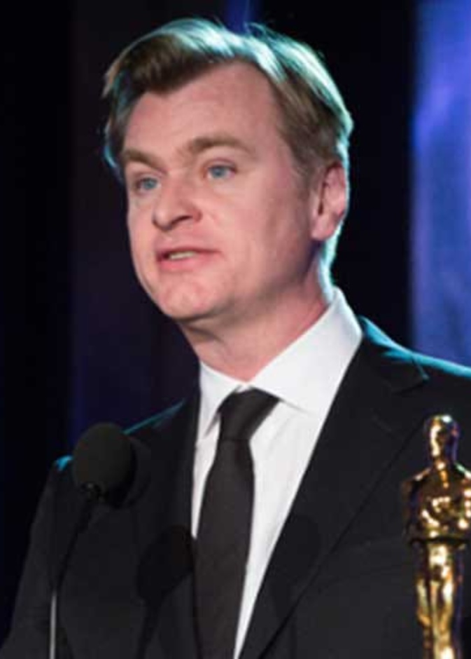 المخرج كريستوفر نولان