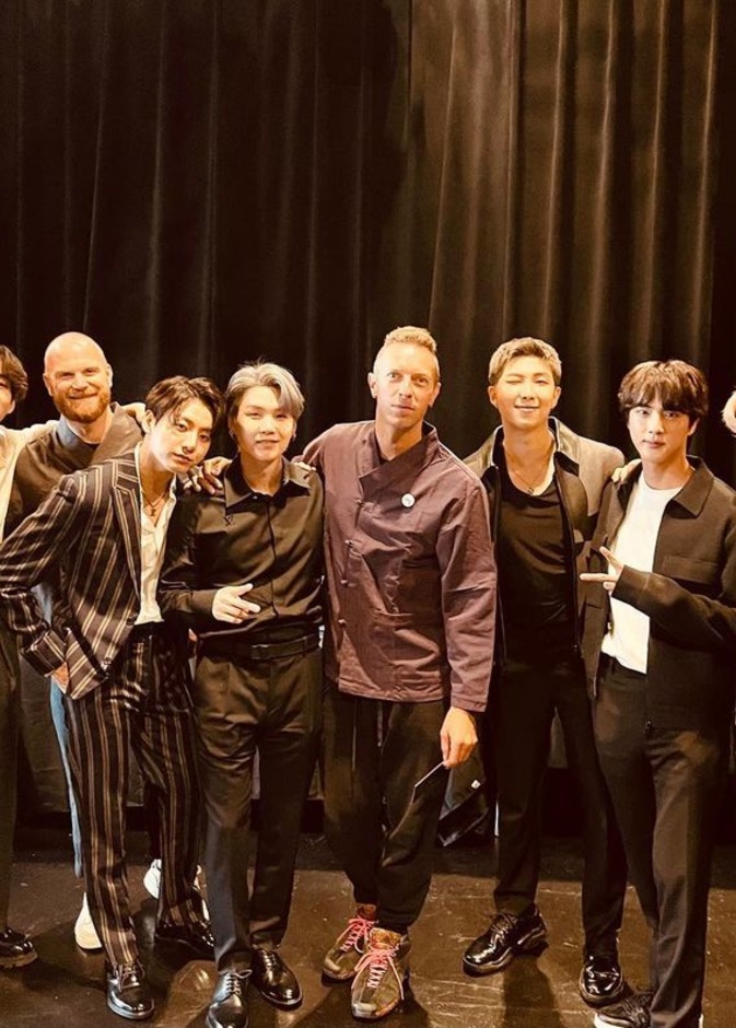  شاهد التعاون المثالي في أغنية BTS وكولدبلاي الجديدة "My Universe"