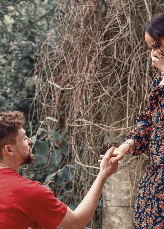 نور عمرو دياب مع خطيبها- صورة من حسابها على انستقرام
