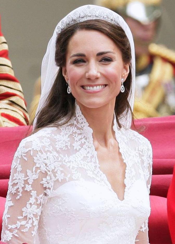 gettyimages-لهذا السبب صنعت كيت ميدلتون التاريخ بتاج كارتييه الماسي