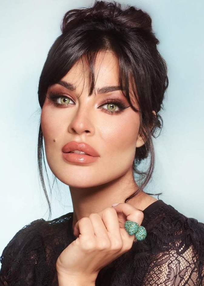 صور أبرز عمليات تجميل النجمات اللبنانيات
