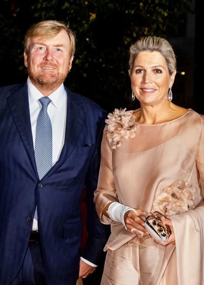 ملك وملكة هولندا يحضران احتفالات مئوية فرقة Bach Society الموسيقية