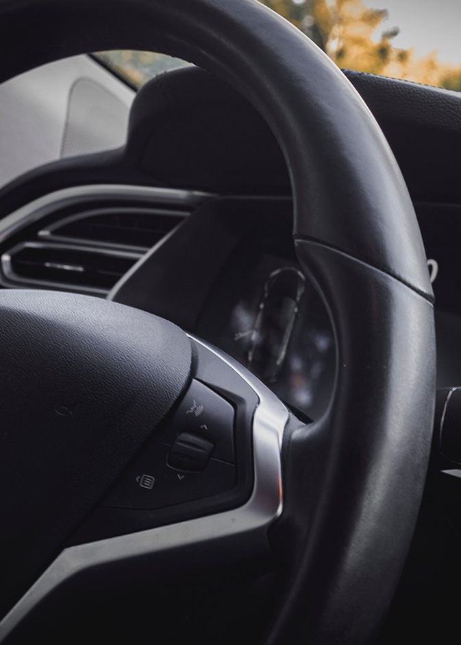 "تيسلا" تتخطى التوقعات وتسجّل رقماً قياسياً في المبيعات