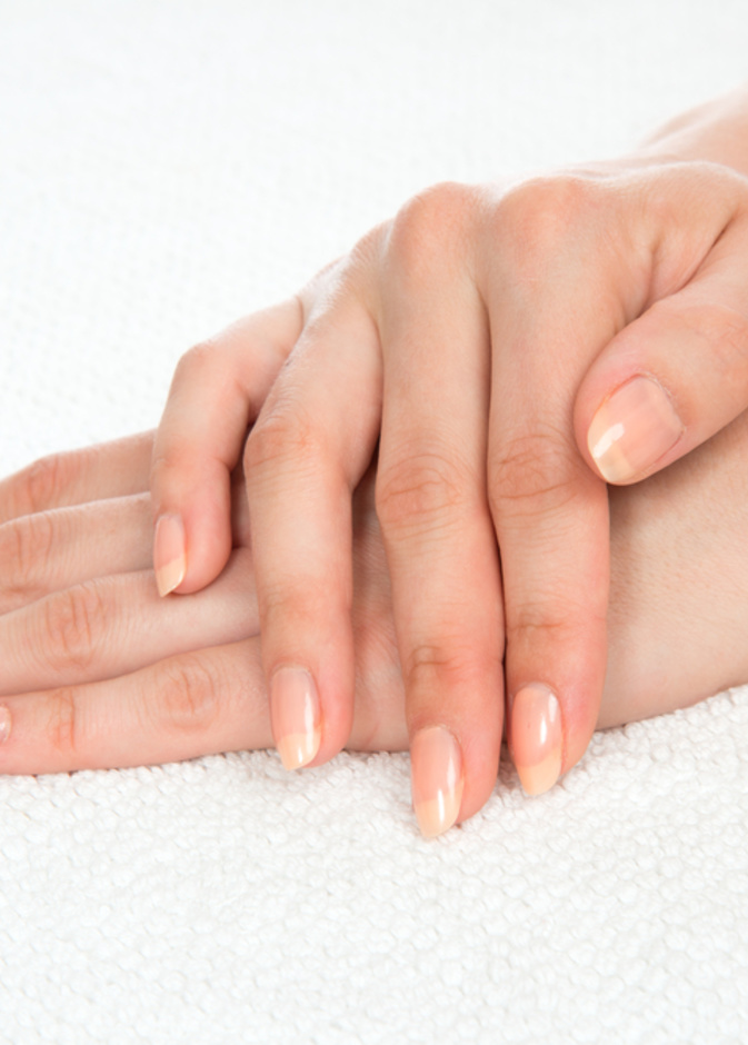 طرق طبيعية للعناية بأظافر مريضات سرطان الثدي أثناء فترة العلاج