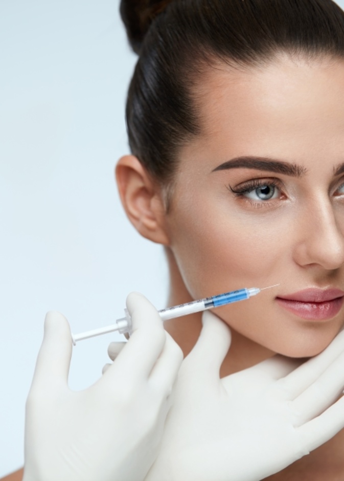 حقن الهيالورونيك أسيد تساعد على التخلص من التجاعيد وترهل البشرة