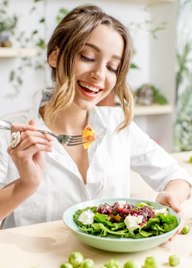 عادات غذائية تساعدك على خفض الكوليسترول المرتفع