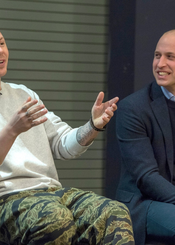 فضيحة تطارد المغني بروفيسور جرين