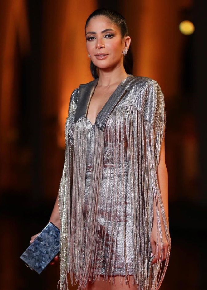 منى ذكي - الصورة من حسابها على انستقرام للمصورة Nora Youssef